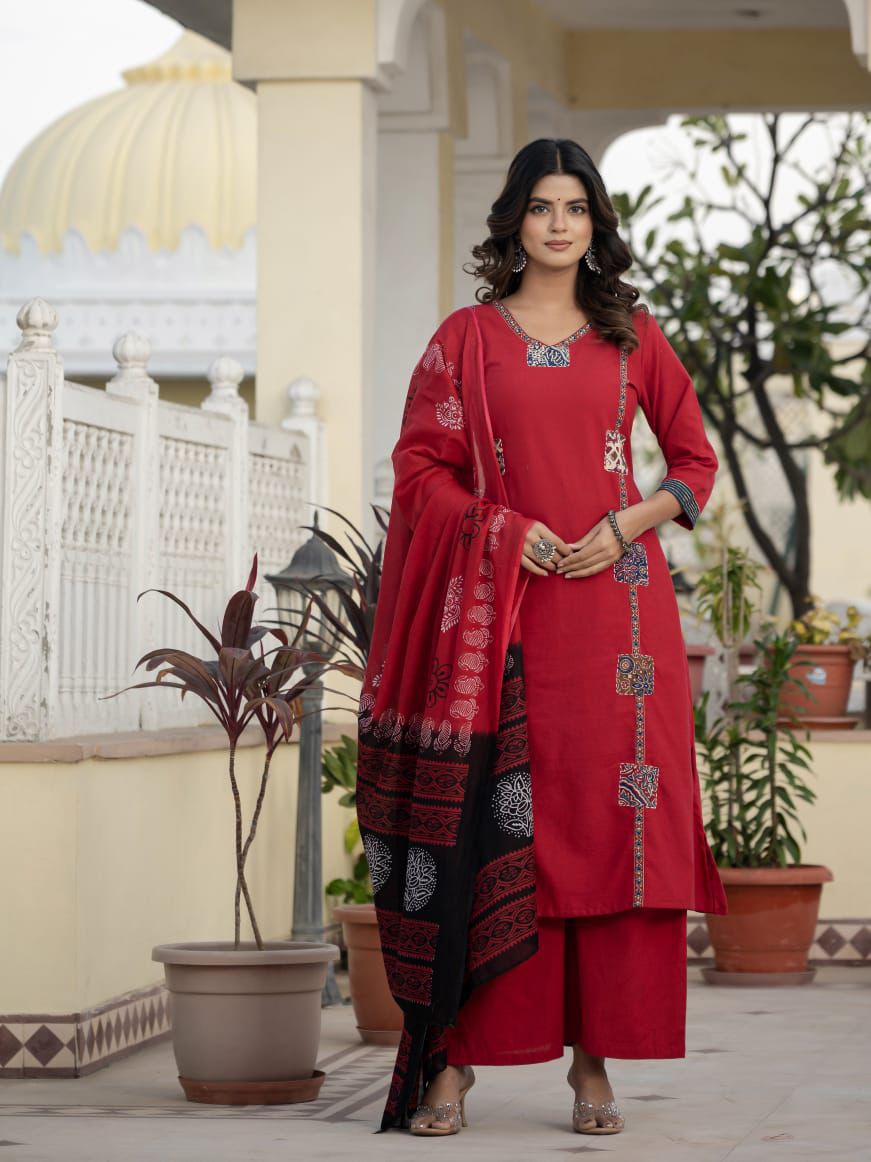 Patch work Red Cotton kurta set with malmal Dupatta
